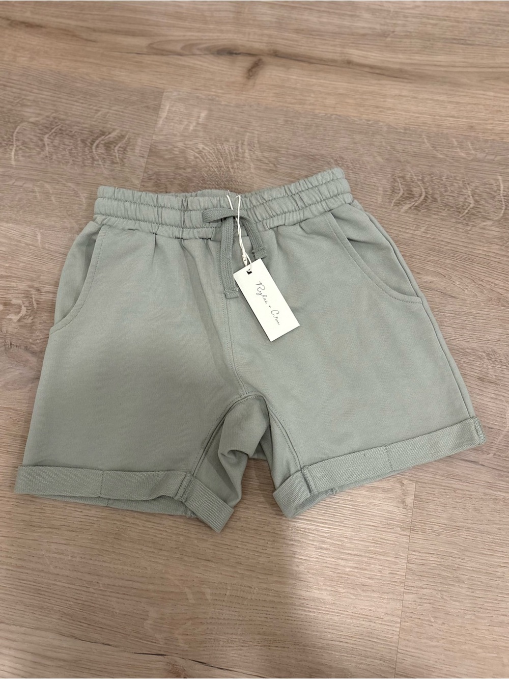 NWT Rylee + Cru Sage Green Drawstring Relaxed Shorts